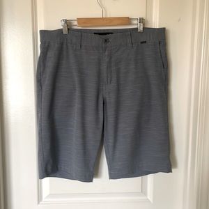 Travis Mathew mens shorts size 34